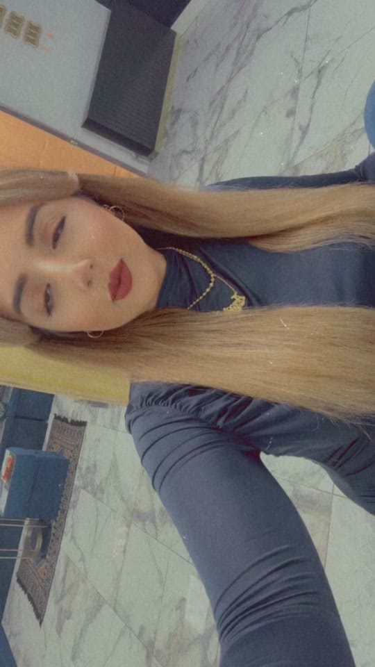 Post 1 by Arousaxhenna on TikTok (video)