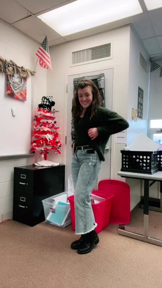 Post 8 by 𝙼𝚒𝚜𝚜 𝙰𝚗𝚍𝚛𝚎́ 🍎 on TikTok (video)