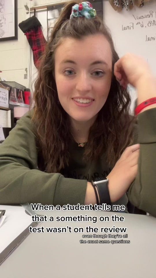 Post 7 by 𝙼𝚒𝚜𝚜 𝙰𝚗𝚍𝚛𝚎́ 🍎 on TikTok (video)