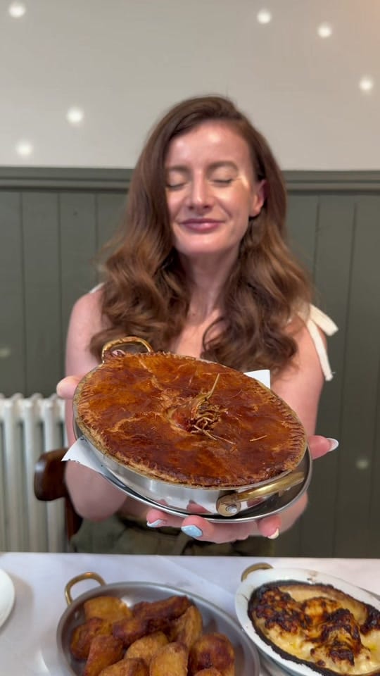 Post 5 by eat.snack.repeat on TikTok (video)