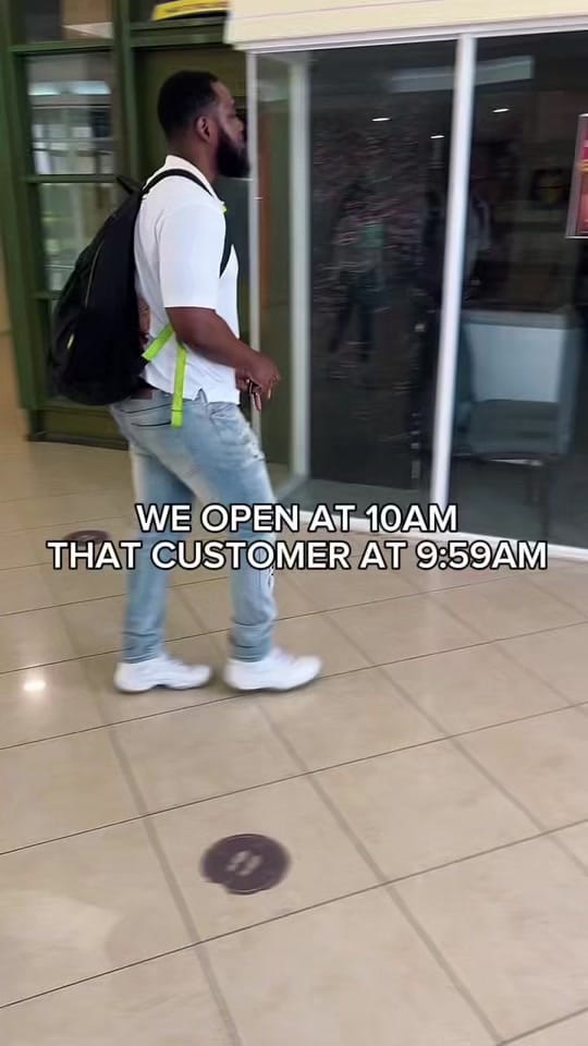 Post 9 by TrapsnacksJA on TikTok (video)