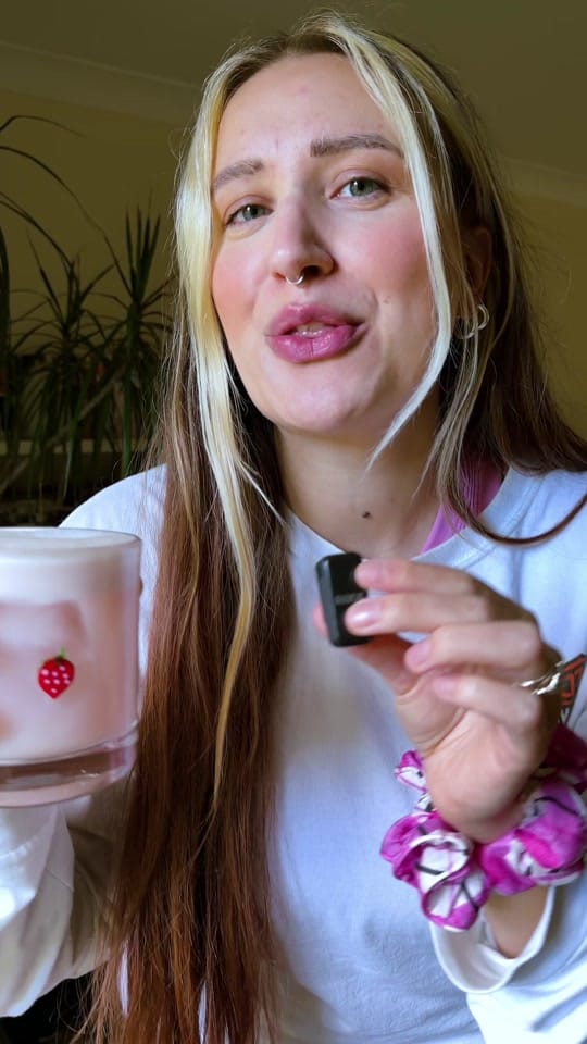 Post 1 by plantbasedbambi 🍒 vegan food on TikTok (video)