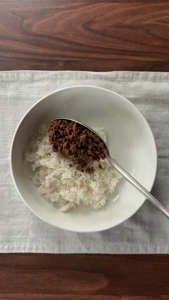 Post 1 by Laura Kersev on TikTok (video)