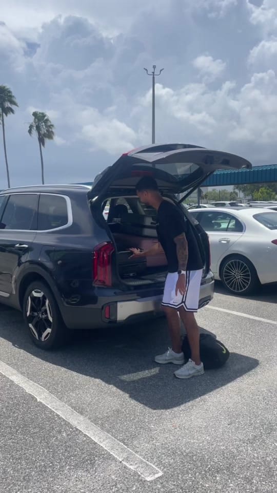 Post 6 by kimsouthall on TikTok (video)