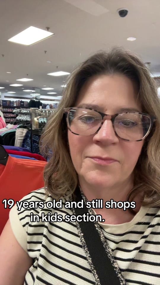 Post 6 by 🎭 Liz💜💚💛 on TikTok (video)