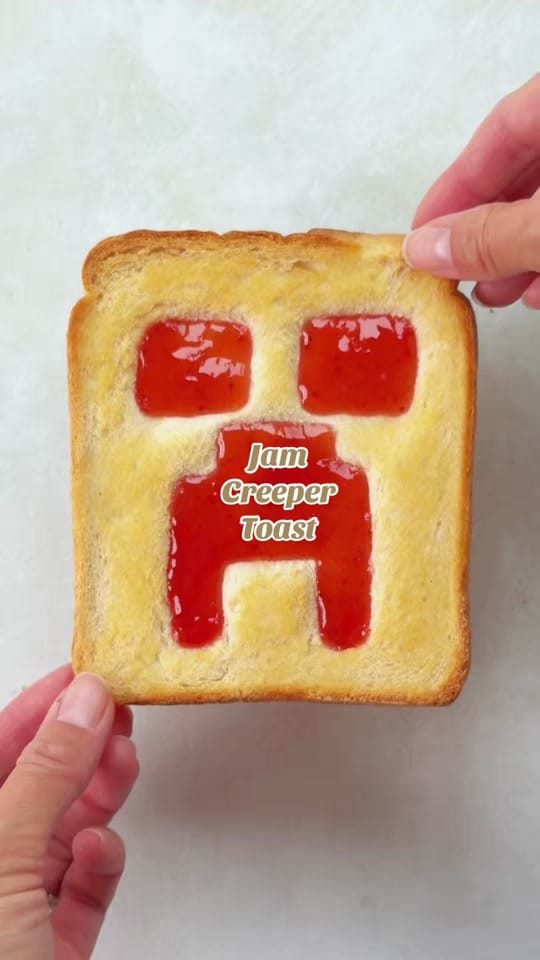 Post 7 by TheFastFoodie.tv on TikTok (video)