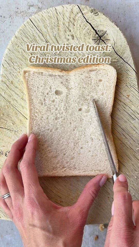 Post 10 by TheFastFoodie.tv on TikTok (video)