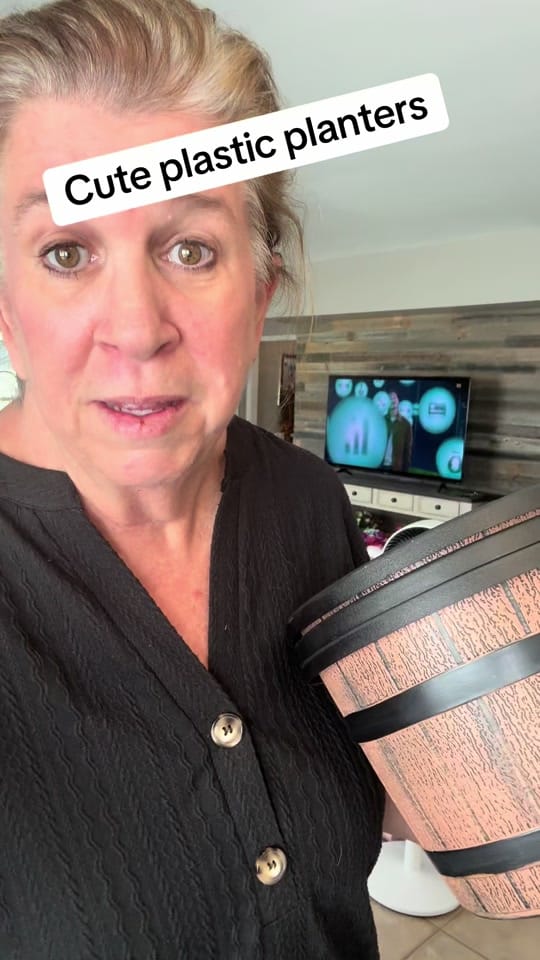 Post 6 by Pampered Bayou on TikTok (video)
