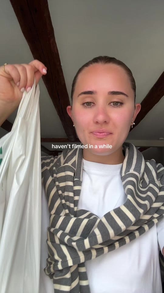 Post 4 by tati on TikTok (video)