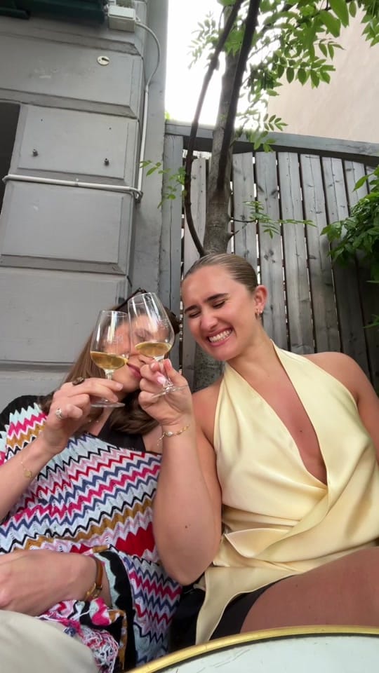 Post 10 by tati on TikTok (video)