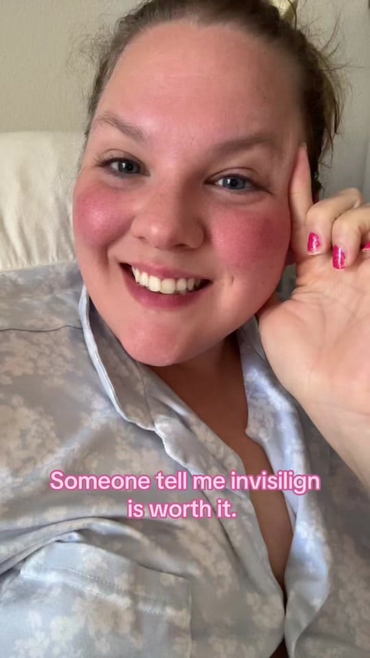Post 8 by Elizabeth Kaya 🍎 ✏️ 🎀 on TikTok (video)