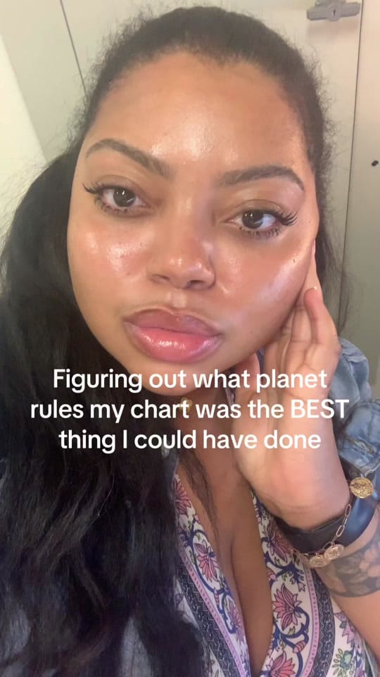 Post 7 by Lilly the Psychic Astrologer💫 on TikTok (video)