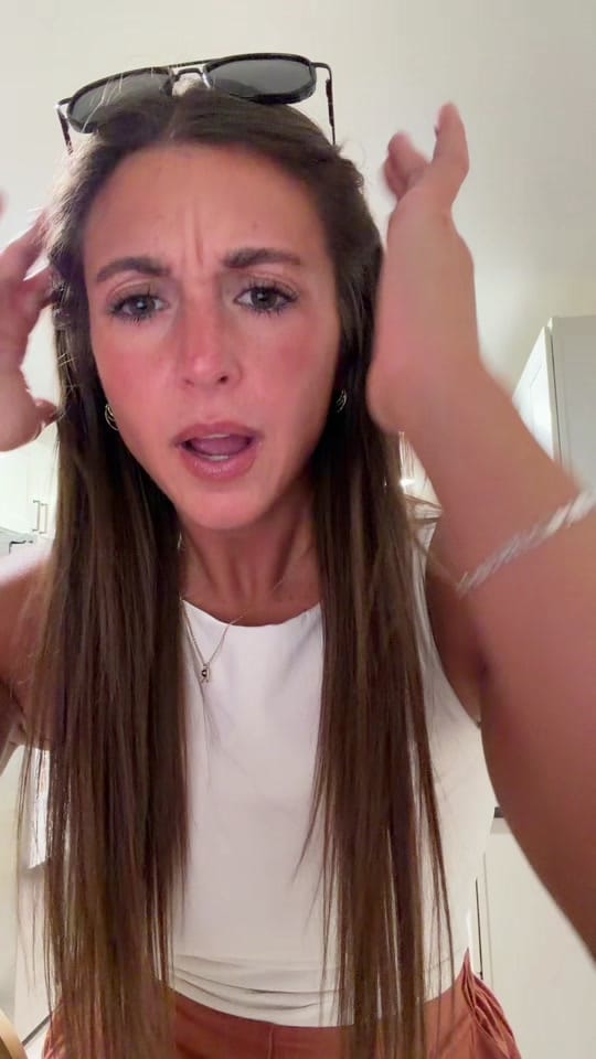 Post 4 by Gina on TikTok (video)