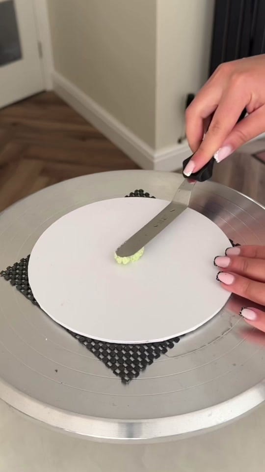Post 8 by Cake That Cardiff on TikTok (video)