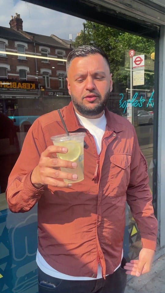 Post 4 by Chicos London on TikTok (video)