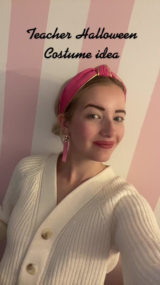 Post 1 by Sarah Weedman on TikTok (video)