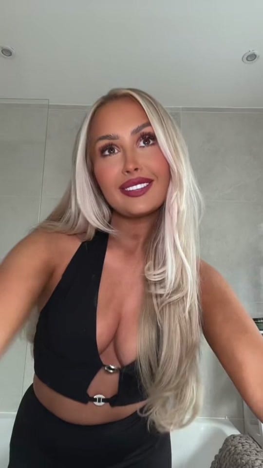 Post 2 by Erin | Erin Eats NI on TikTok (video)