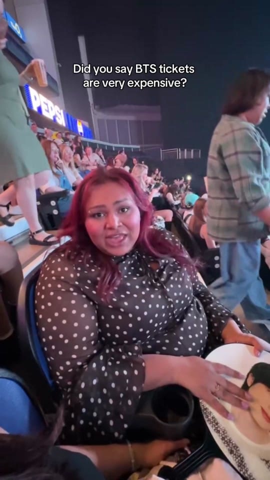Post 5 by sasikasnacks on TikTok (video)