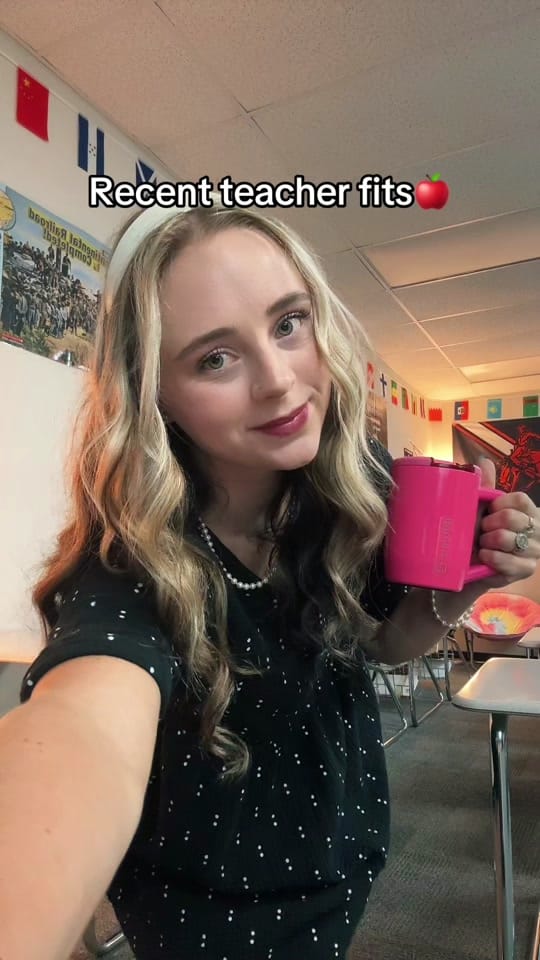 Post 8 by paris.greif🪽 on TikTok (video)