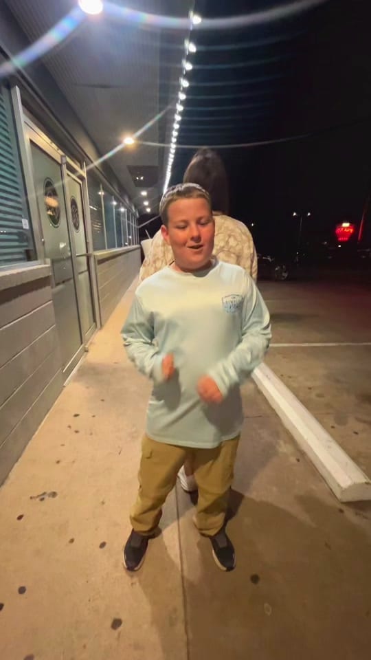 Post 4 by Kelli Kuykendall on TikTok (video)