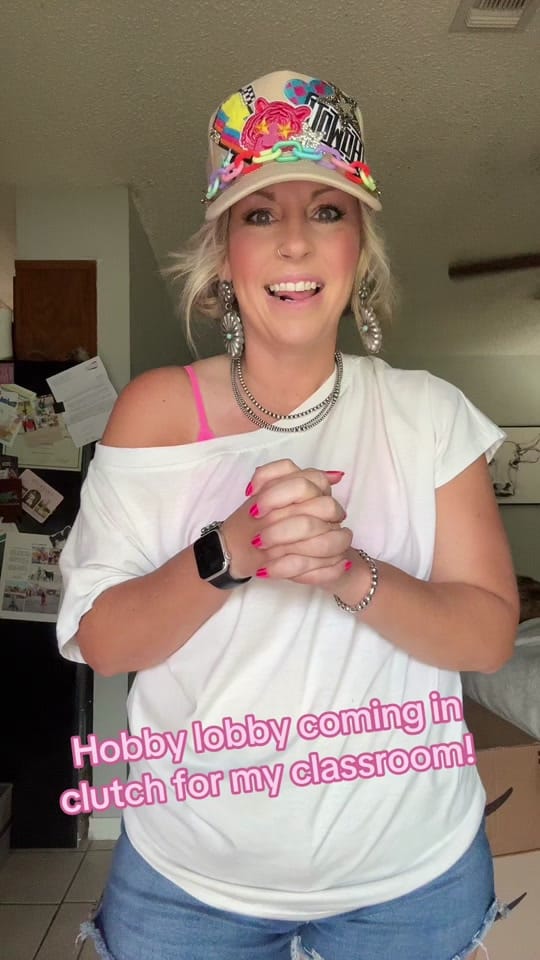 Post 9 by Kelli Kuykendall on TikTok (video)