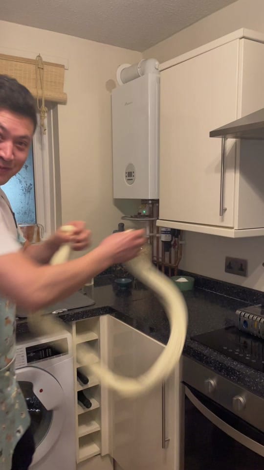 Post 10 by Min Family 🇨🇳🏴󠁧󠁢󠁳󠁣󠁴󠁿 on TikTok (video)