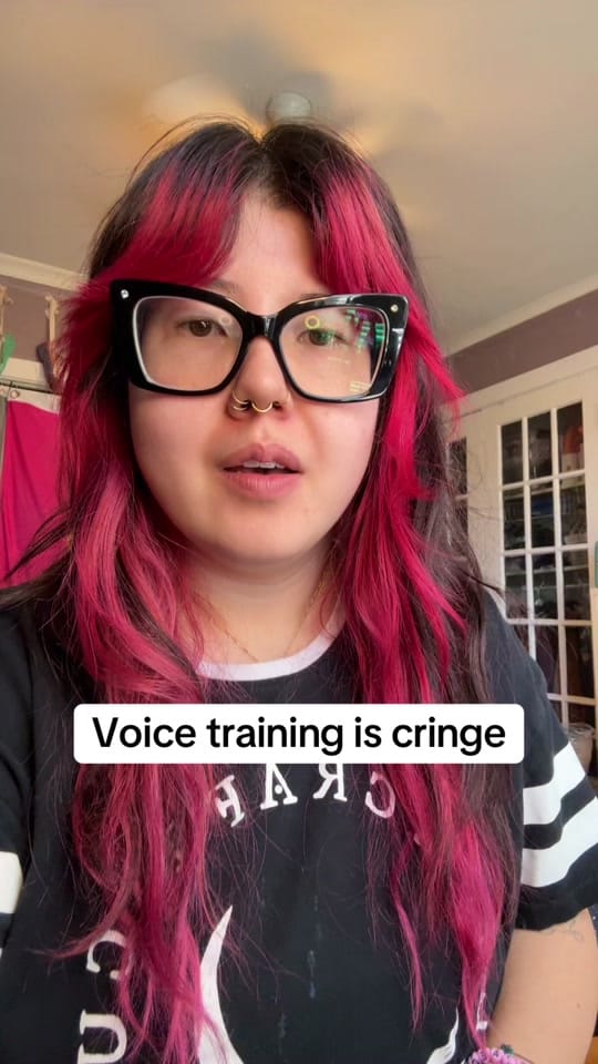 Post 3 by Isabella Ferrari on TikTok (video)