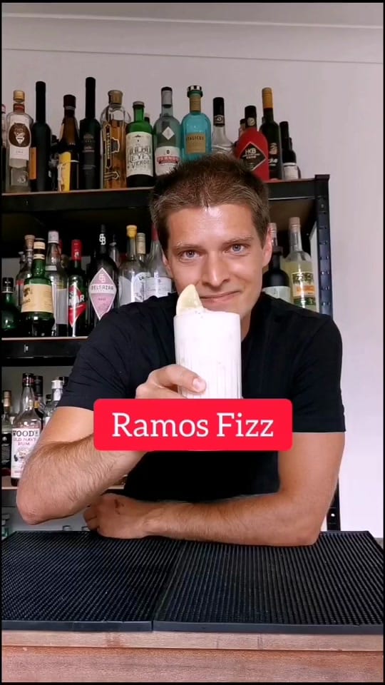 Post 2 by Cocktails by Bence on TikTok (video)