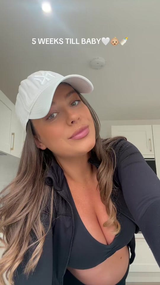 Post 3 by Hayley Jay🤍☁️ on TikTok (video)