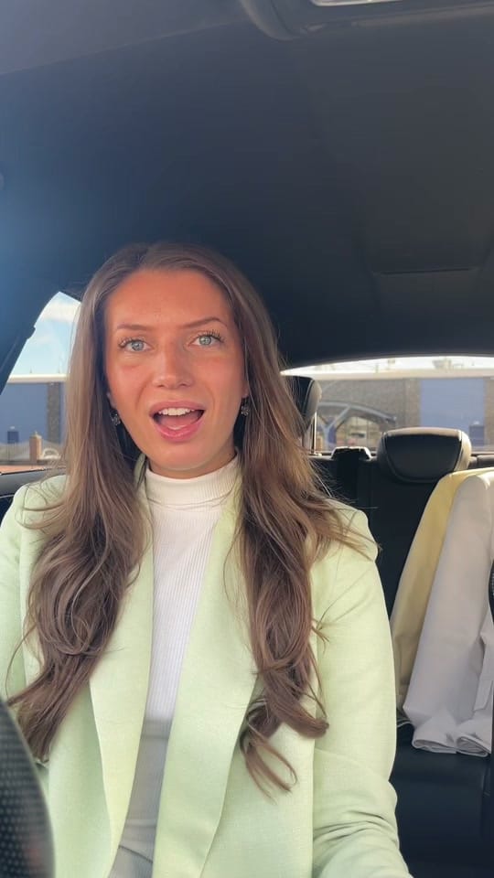 Post 6 by Karla Sinclair on TikTok (video)