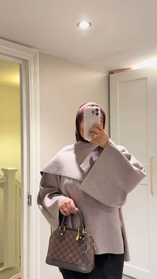 Post 10 by Ijaabin on TikTok (video)