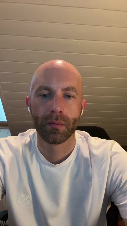 Post 7 by Nick In 🇮🇪 | 🏳️‍🌈 🇺🇸 on TikTok (video)