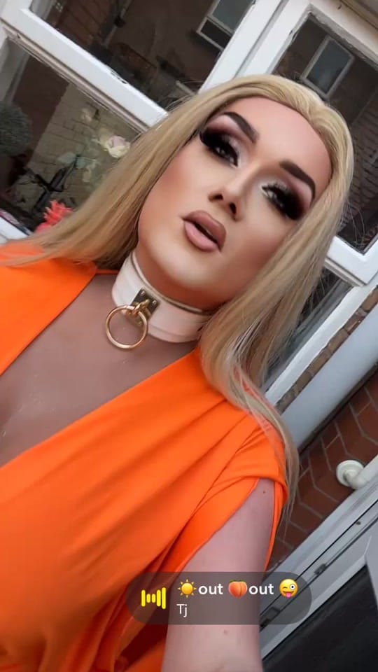 Post 1 by Kandy Carousel on TikTok (video)