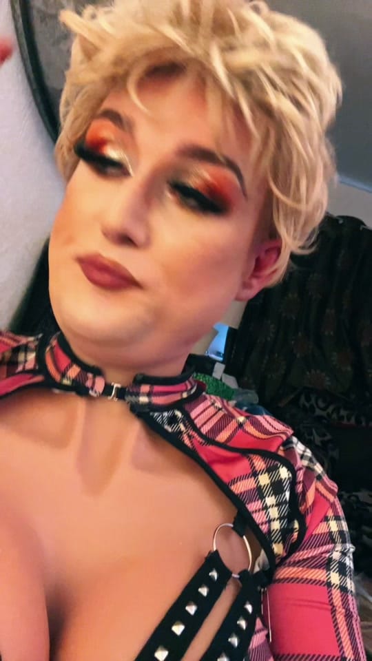 Post 4 by Kandy Carousel on TikTok (video)