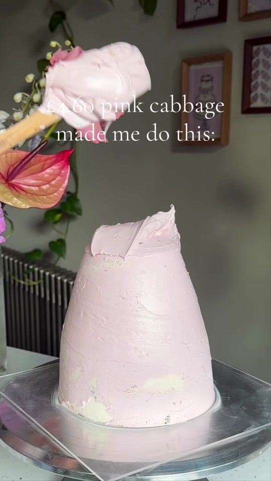 Post 6 by katies_little_bakery on TikTok (video)