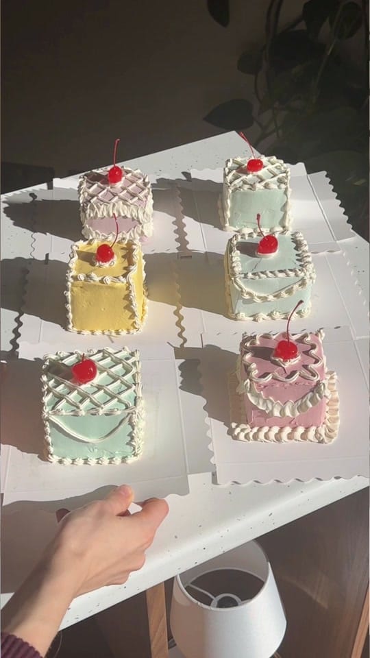 Post 8 by katies_little_bakery on TikTok (video)