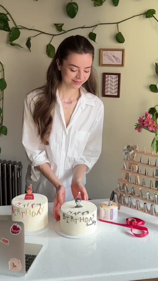 Post 1 by katies_little_bakery on TikTok (video)