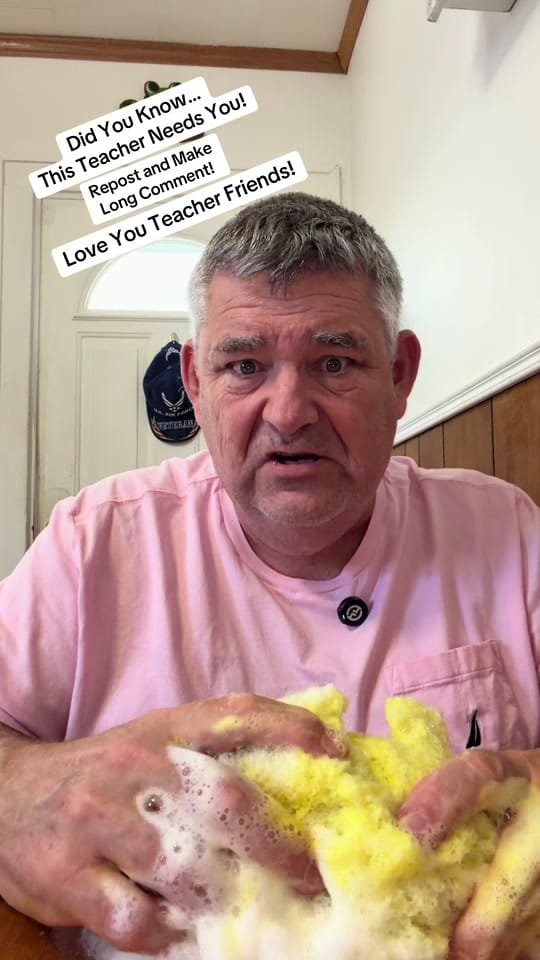 Post 5 by Mr. Venable (Slime O’Clock) on TikTok (video)