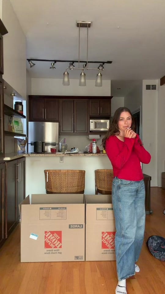 Post 1 by Jessica on TikTok (video)