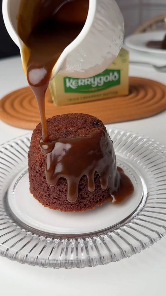 Post 7 by Kitchen Chapters 🇮🇪🇧🇷 on TikTok (video)