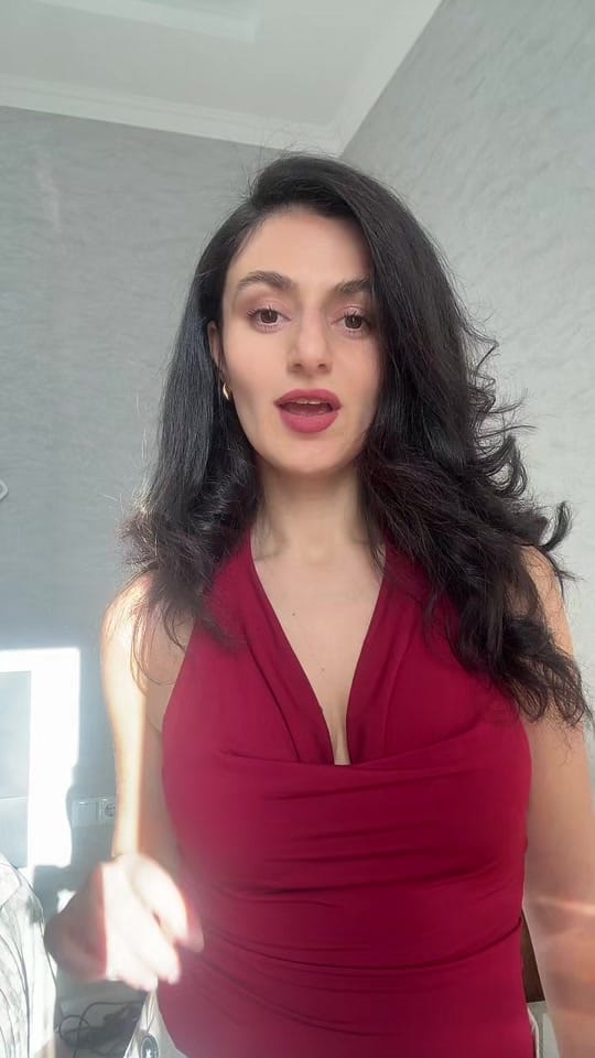 Post 6 by Natia Goguadze on TikTok (video)