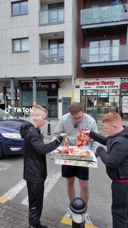 Post 9 by Rathmintin food reviews on TikTok (video)