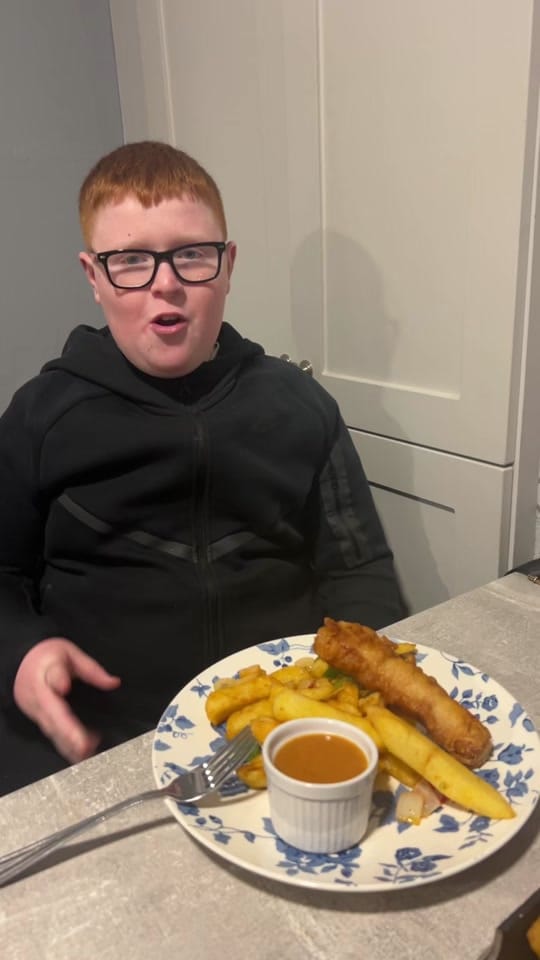 Post 2 by Rathmintin food reviews on TikTok (video)
