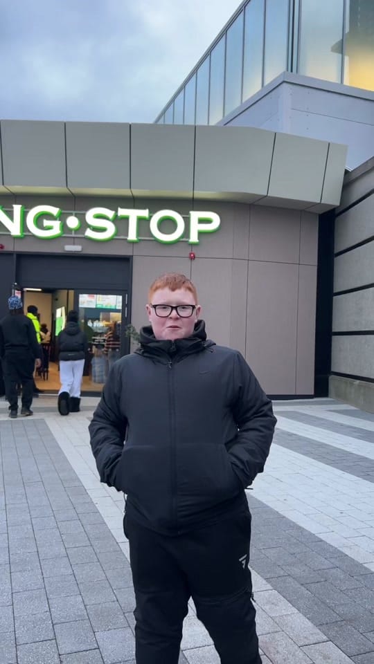 Post 3 by Rathmintin food reviews on TikTok (video)