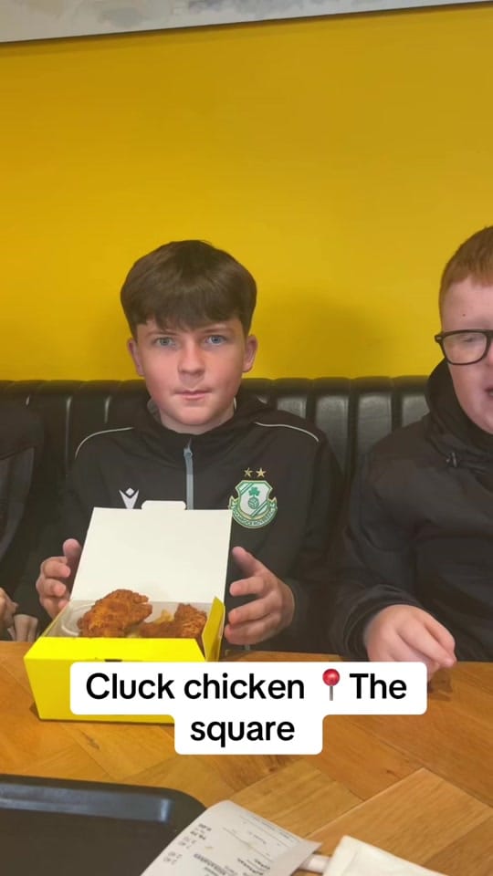 Post 7 by Rathmintin food reviews on TikTok (video)