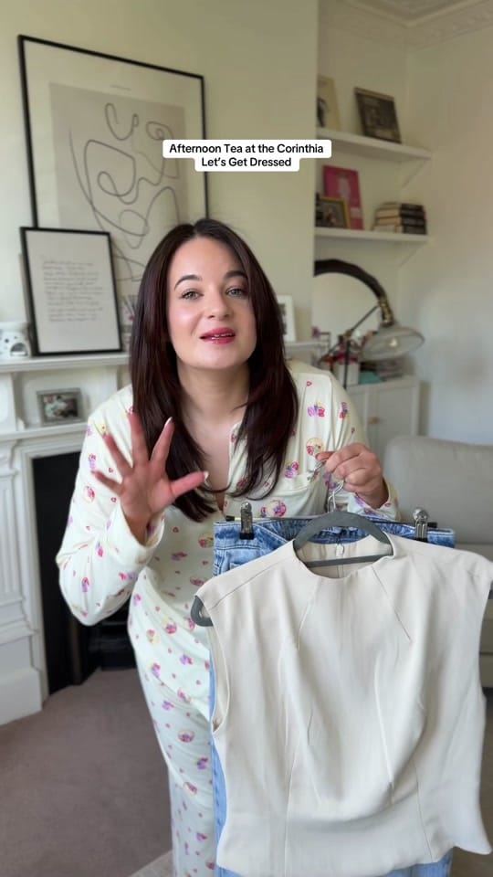 Post 2 by Albertine | Outfits + Tea 🍰 on TikTok (video)