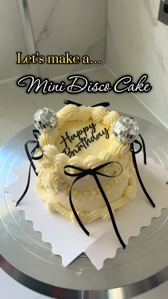 Post 4 by The Bake Bird on TikTok (video)