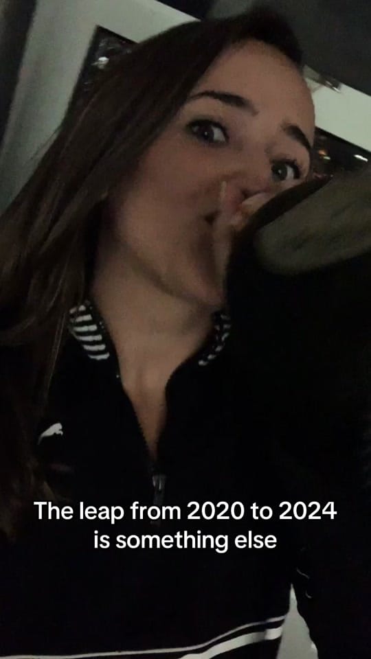 Post 3 by marianaplustwo on TikTok (video)