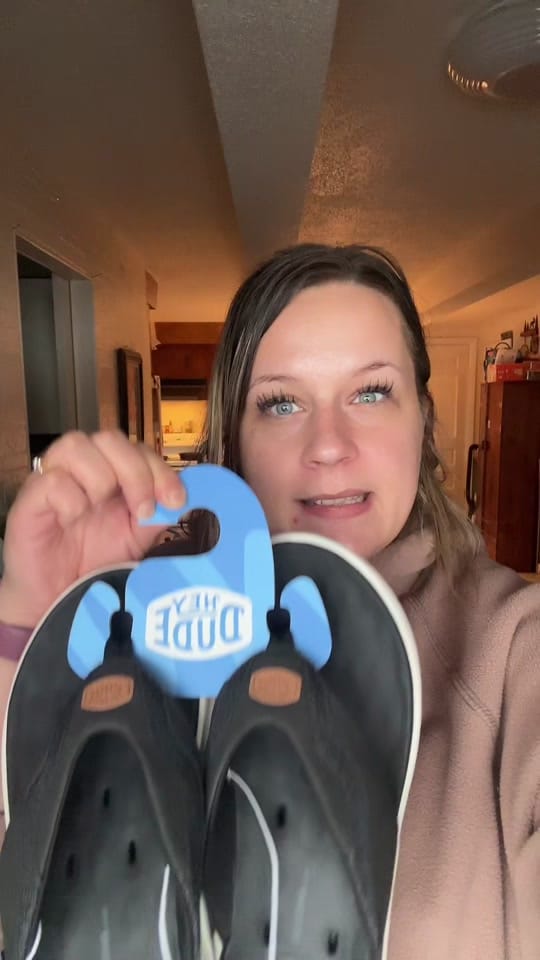 Post 7 by 🛍️ Claudia Anne 🛍️ TTS & UGC on TikTok (video)