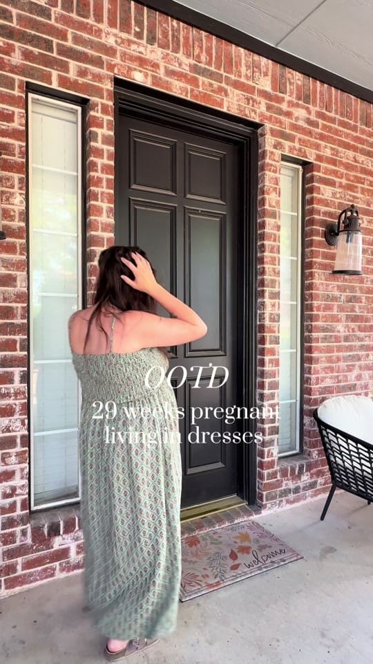 Post 6 by Sara Dillard on TikTok (video)